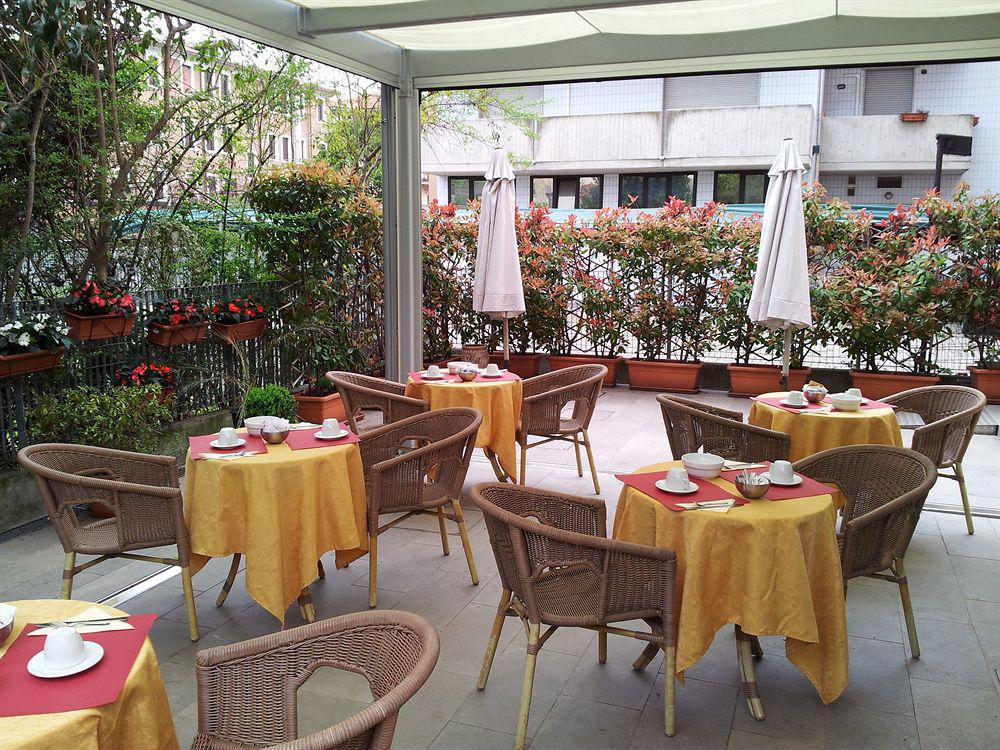 Hotel Regit Местре Экстерьер фото